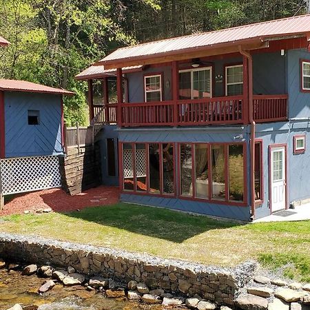 Waterwheel Cabin By The Creek Murphy Exteriér fotografie